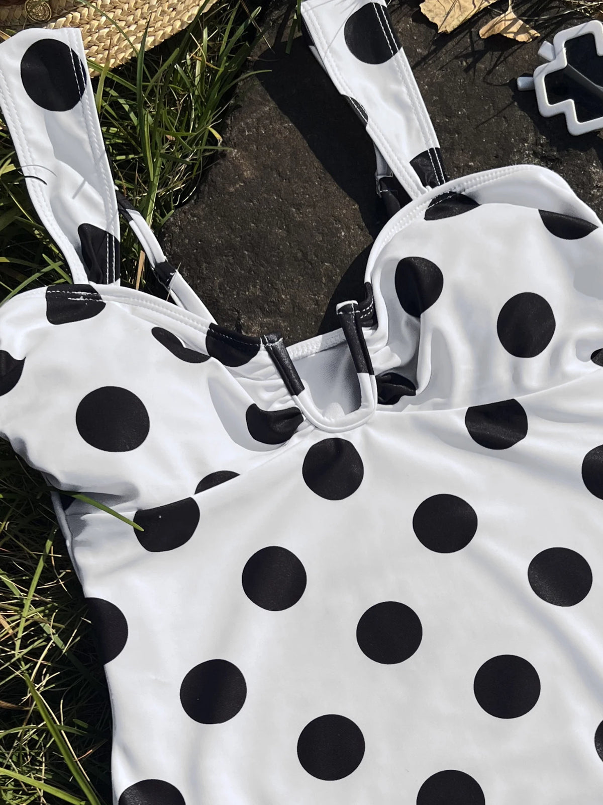Women's Polka Dot U-Neck One Piece Swimsuit | Monokini Beachwear