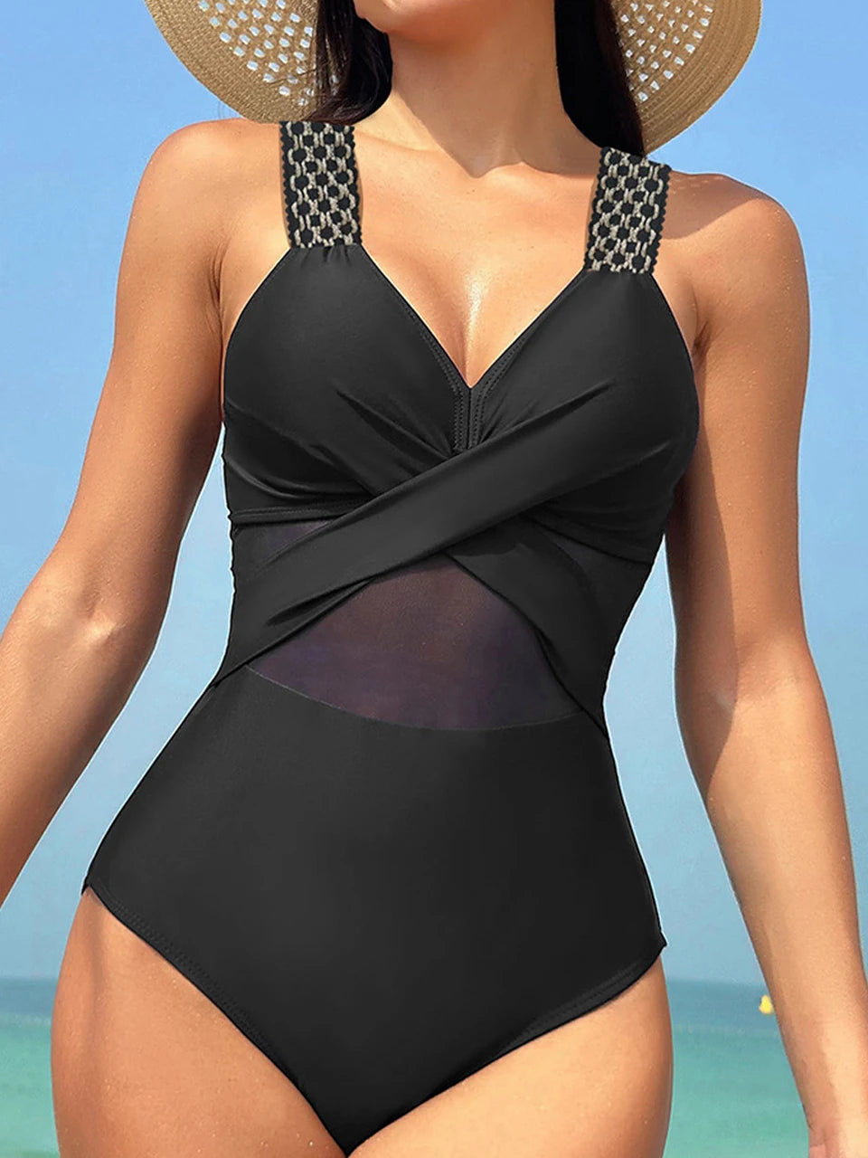 Women's Ruched One Piece Swimsuit - Plain Ring Link Design Swim Bodysuit for Beach
