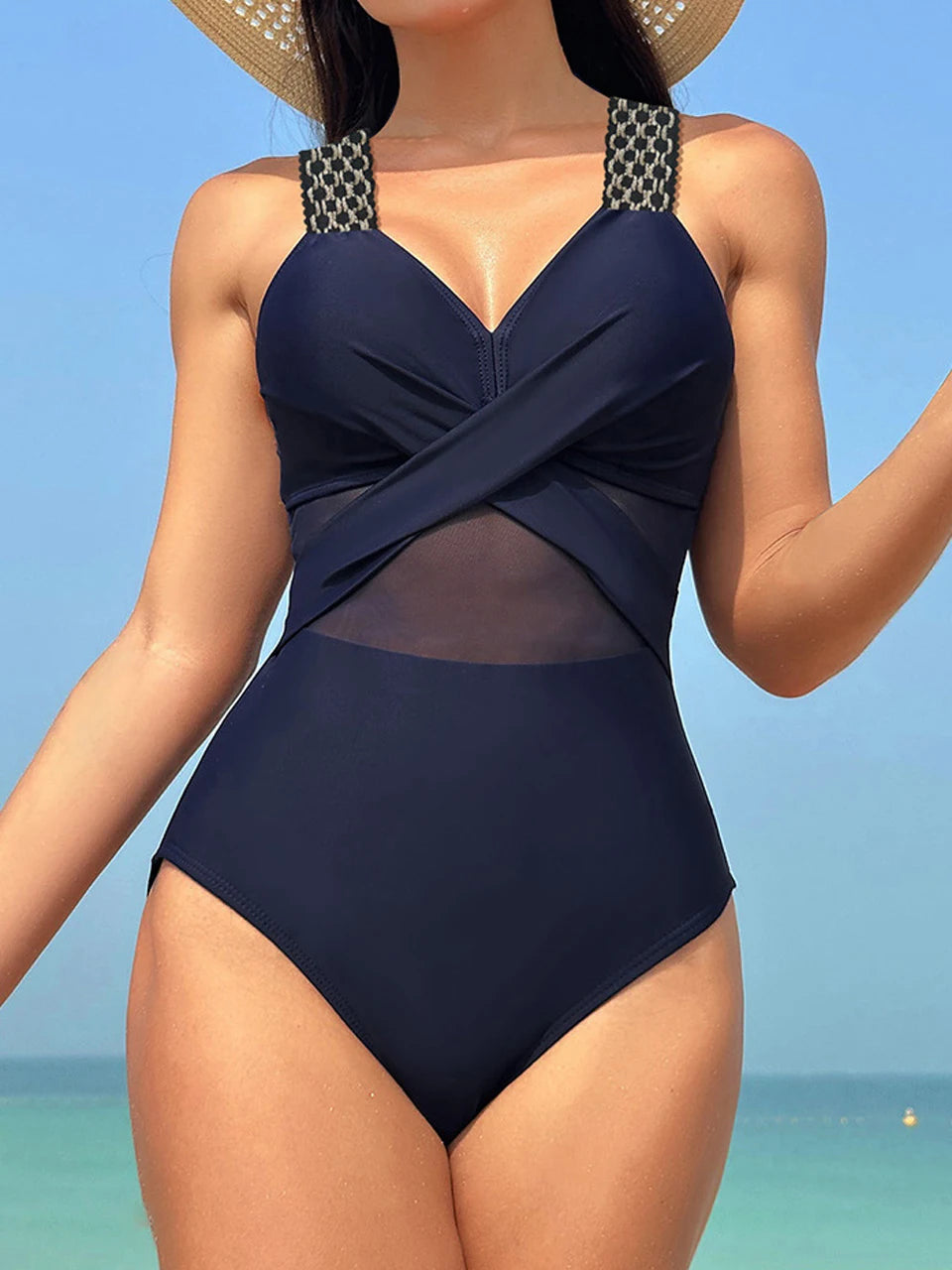 Women's Ruched One Piece Swimsuit - Plain Ring Link Design Swim Bodysuit for Beach